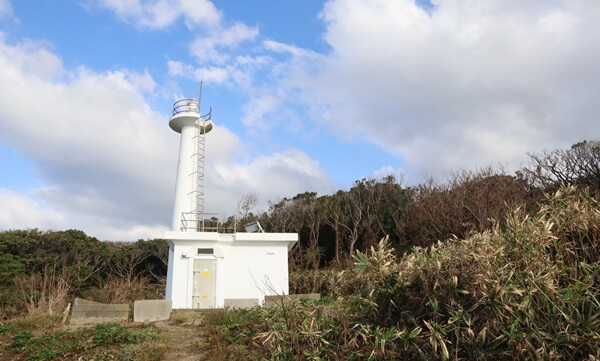 雄島灯台