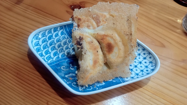 揚々餃子の焼餃子