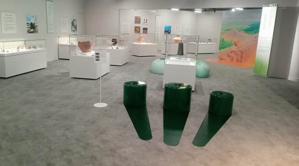 坂井市龍翔博物館の館内