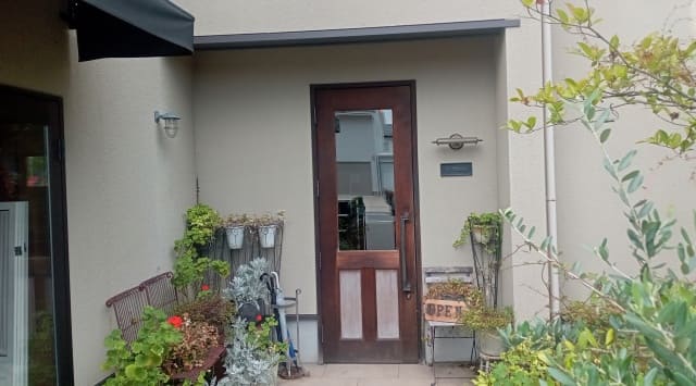 エルマノの入り口